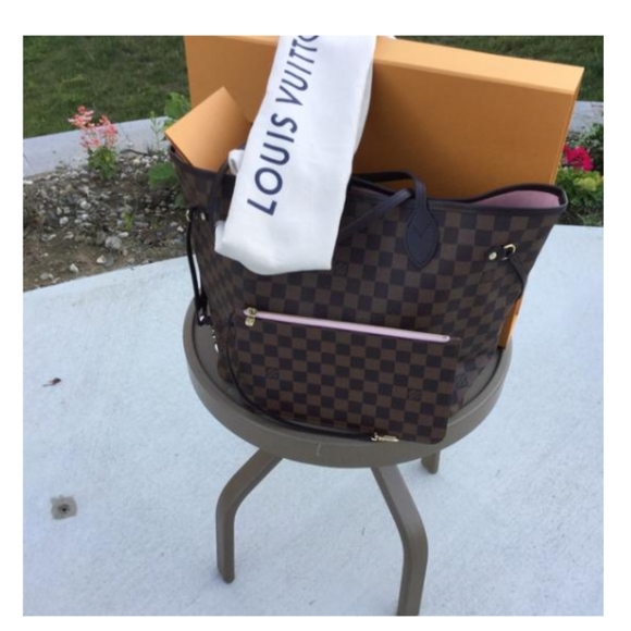 Pocket book - Picture 6 of 8